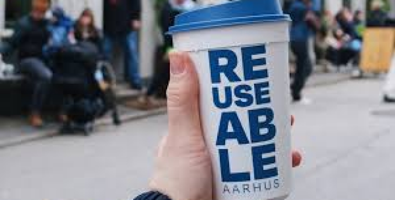 De la cafea „one-way” la cafea în recipiente reutilizabile: proiectul Reusable din Aarhus/Norvegia